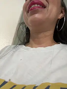 Lia sexx online show from 02/14/26, 12:05