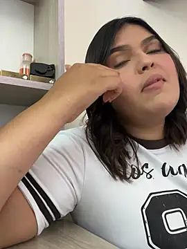 Lia sexx online show from 03/24/26, 06:52