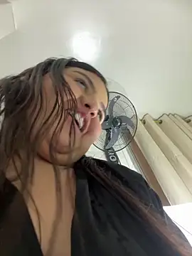 Lia sexx online show from 09/17/25, 06:43