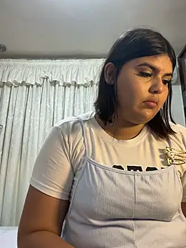 Lia sexx online show from 04/21/26, 12:01