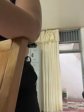 Lia sexx online show from 04/18/26, 07:07