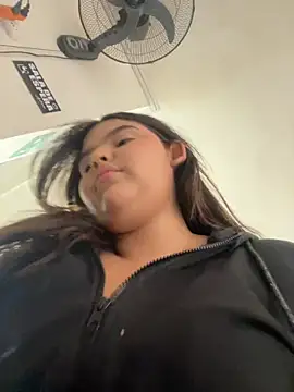 Lia sexx online show from 10/03/25, 11:45