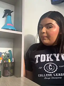 Lia sexx online show from 05/08/26, 12:20