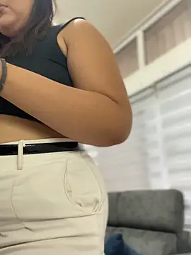 Lia sexx online show from 02/15/26, 12:04