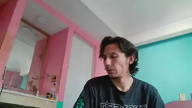 Latinopervs online show from 04/17/26, 10:23