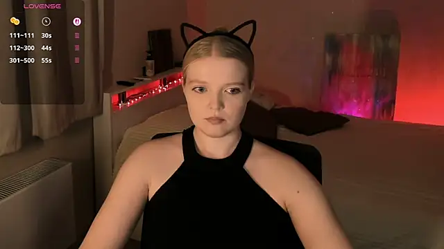 Snapshot of Ssweet_annie chatting on 06/16/26, 07:14 Ssweet annie online show from 06/16/26, 07:14