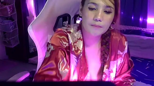 yourbabe Brielle online show from 10/22/25, 02:05