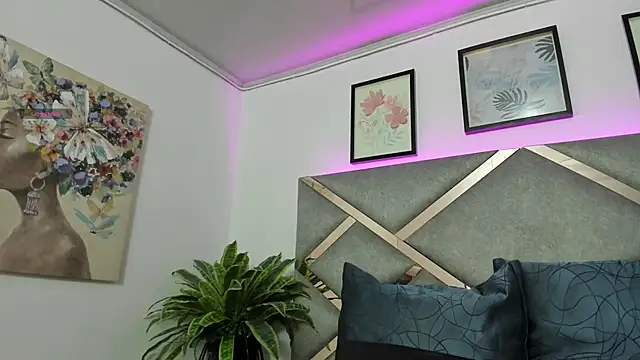 Keidy rose online show from 11/03/25, 07:06