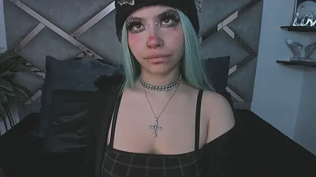 Keidy rose online show from 11/28/25, 07:03