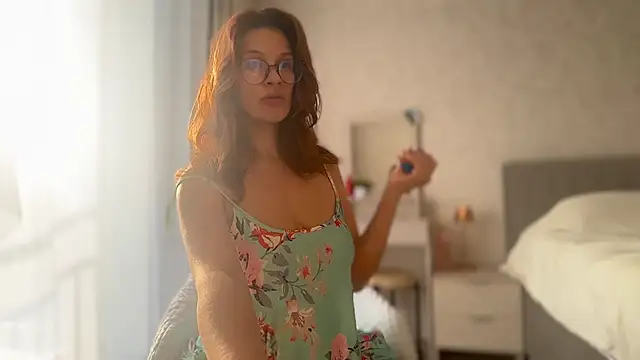 Butterfly-  online show from 11/19/25, 04:23