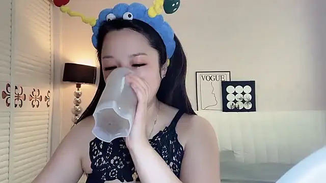 kk lele online show from 04/15/26, 03:56