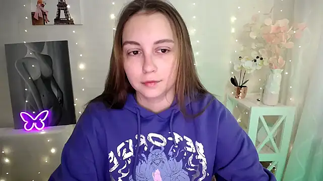 SweetPrincess  online show from 04/17/26, 05:32