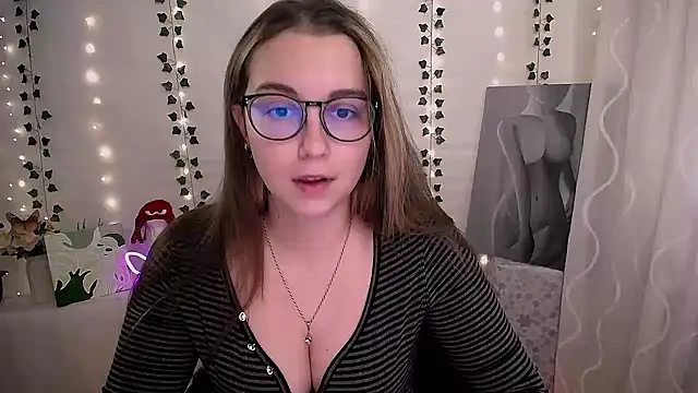 SweetPrincess  online show from 10/16/25, 07:38