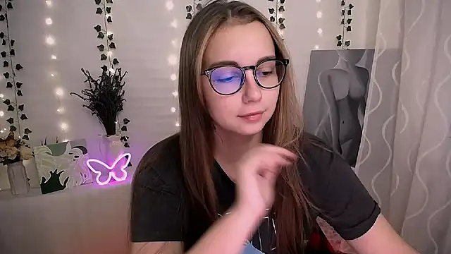 SweetPrincess  online show from 09/18/25, 05:43