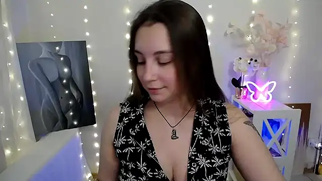 Snapshot of SweetPrincess_ chatting on 06/30/26, 05:29 SweetPrincess online show from 06/30/26, 05:29