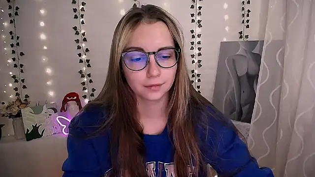 SweetPrincess  online show from 10/23/25, 05:50