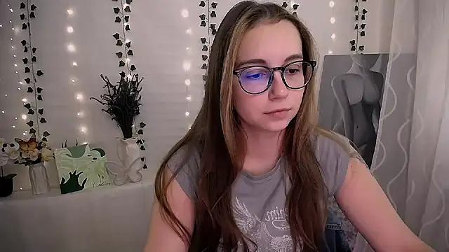 SweetPrincess  online show from 09/11/25, 07:30