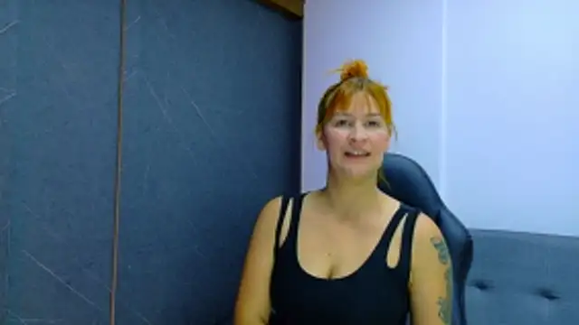 Snapshot of Britney_taylor_ chatting on 02/12/26, 07:24 Britney taylor online show from 02/12/26, 07:24