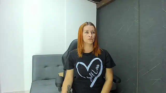 Snapshot of Britney_taylor_ chatting on 02/24/26, 07:26 Britney taylor online show from 02/24/26, 07:26