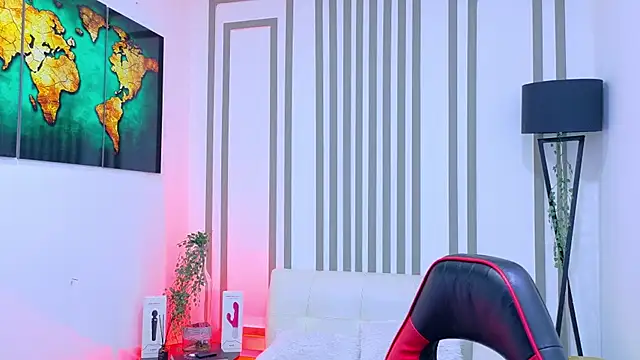 Britney taylor  online show from 10/24/25, 09:25