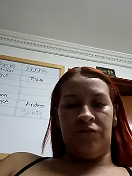 Britney taylor  online show from 04/06/26, 07:04