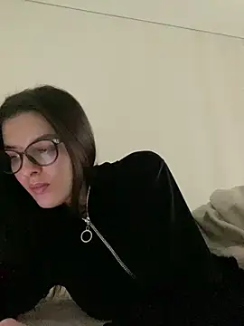 little belucci online show from 11/15/25, 12:20