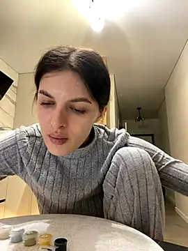 little belucci online show from 11/27/25, 01:55