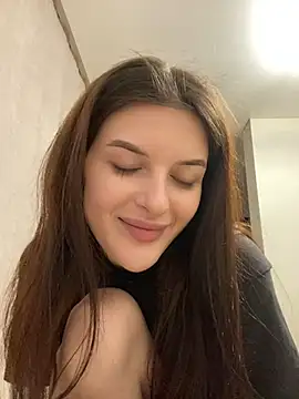 little belucci online show from 03/22/25, 06:58