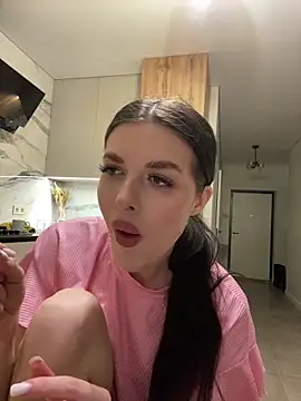 little belucci online show from 03/01/26, 04:40