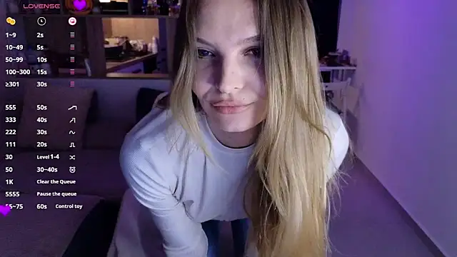  alleyesonme  online show from 11/14/25, 04:43