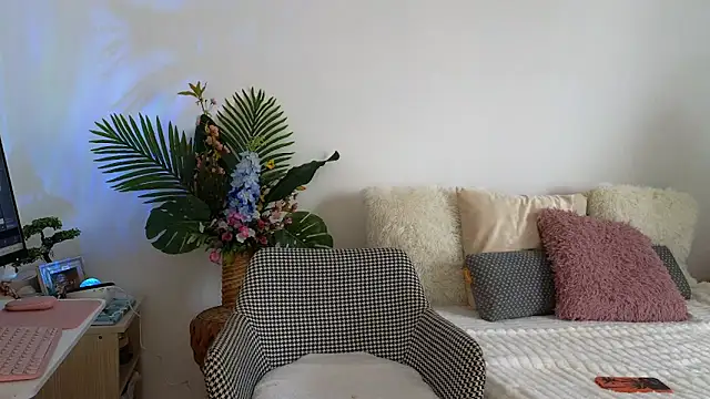  alleyesonme  online show from 03/24/26, 01:44