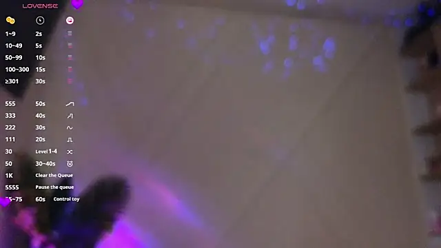  alleyesonme  online show from 11/28/25, 05:02