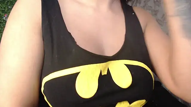 valquiria sirgun online show from 12/17/25, 03:28