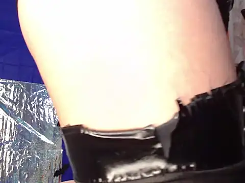 valquiria sirgun online show from 10/14/25, 09:43