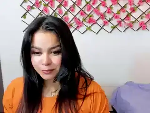 Zoelove222 online show from 12/02/24, 07:33