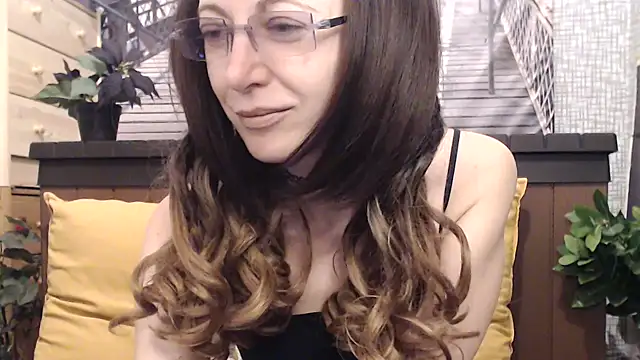 lilianleight online show from 04/13/26, 10:30