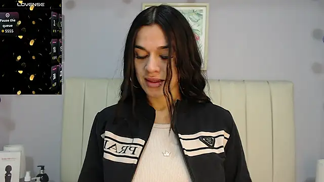 amy le01 online show from 10/29/25, 01:32