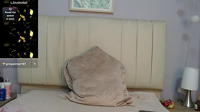 amy le01 online show from 11/19/25, 01:33