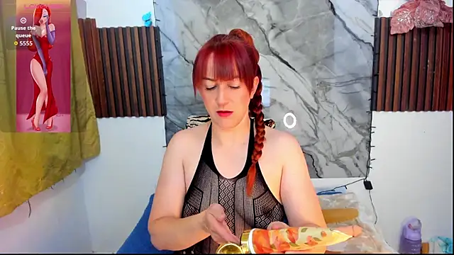 Hannaa32 online show from 12/03/25, 08:47