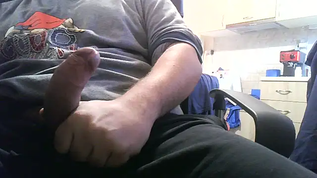 patrasdick94 online show from 11/13/25, 08:18