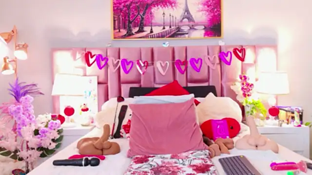 Snapshot of Anaa_Bellaa chatting on 02/12/26, 12:27 Anaa Bellaa online show from 02/12/26, 12:27