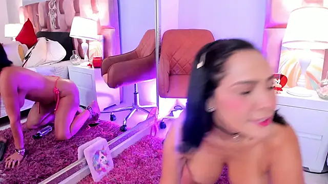 Snapshot of Anaa_Bellaa chatting on 09/26/25, 12:34 Anaa Bellaa online show from 09/26/25, 12:34
