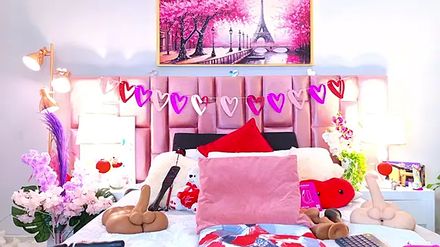 Snapshot of Anaa_Bellaa chatting on 02/16/26, 12:48 Anaa Bellaa online show from 02/16/26, 12:48