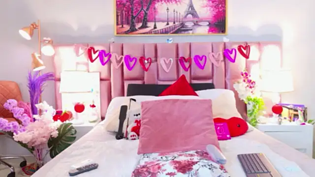 Snapshot of Anaa_Bellaa chatting on 02/27/26, 12:49 Anaa Bellaa online show from 02/27/26, 12:49