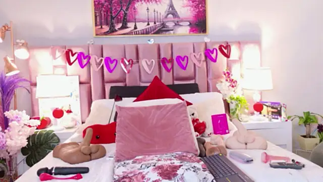 Anaa Bellaa online show from 03/05/26, 12:24