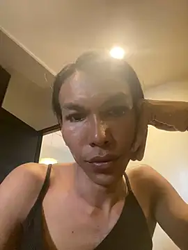 Snapshot of DirtyJudi chatting on 01/27/25, 06:19 DirtyJudi online show from 01/27/25, 06:19