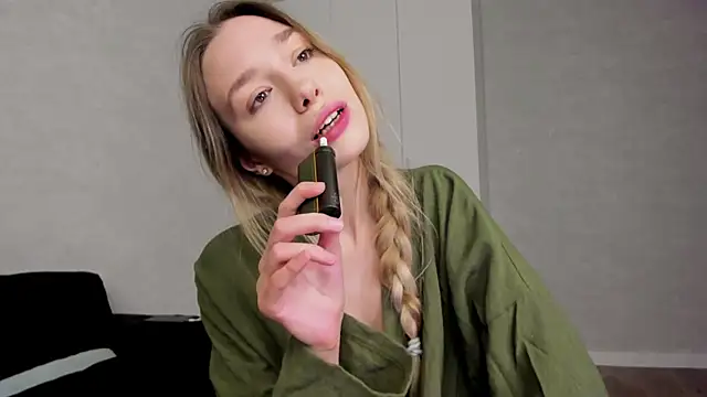 mary shiota online show from 12/14/25, 03:17