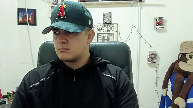 ney 22 online show from 12/02/25, 04:14