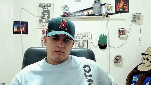 ney 22 online show from 11/25/25, 11:43