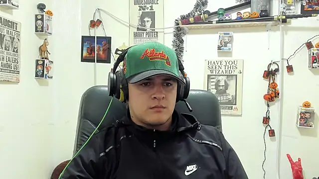 ney 22 online show from 10/22/25, 03:06